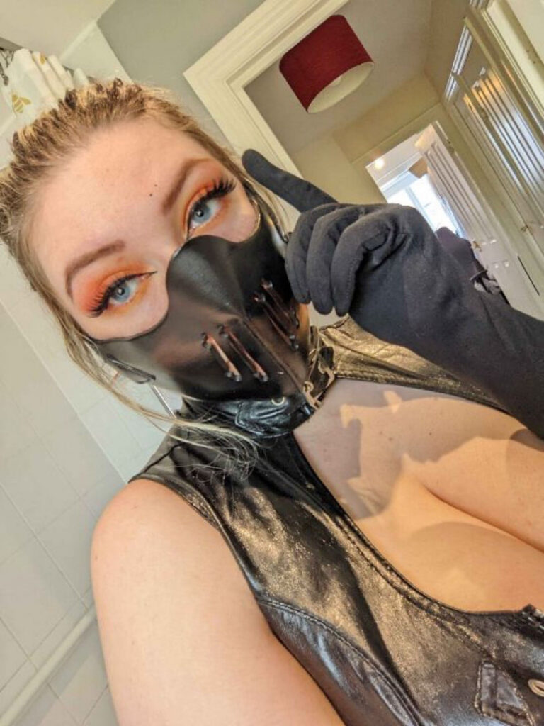 ASMR – Patreon – Gumroad – IvyWildeVA – Nude