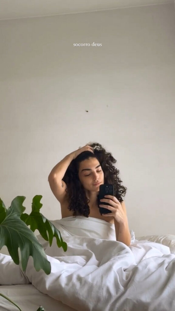 Brazil – Celeb – Júlia Konrad – Nude