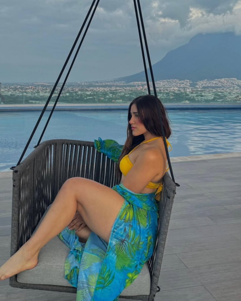 Instagram – jasmine.rguez / jasmine rodriguez – Nude