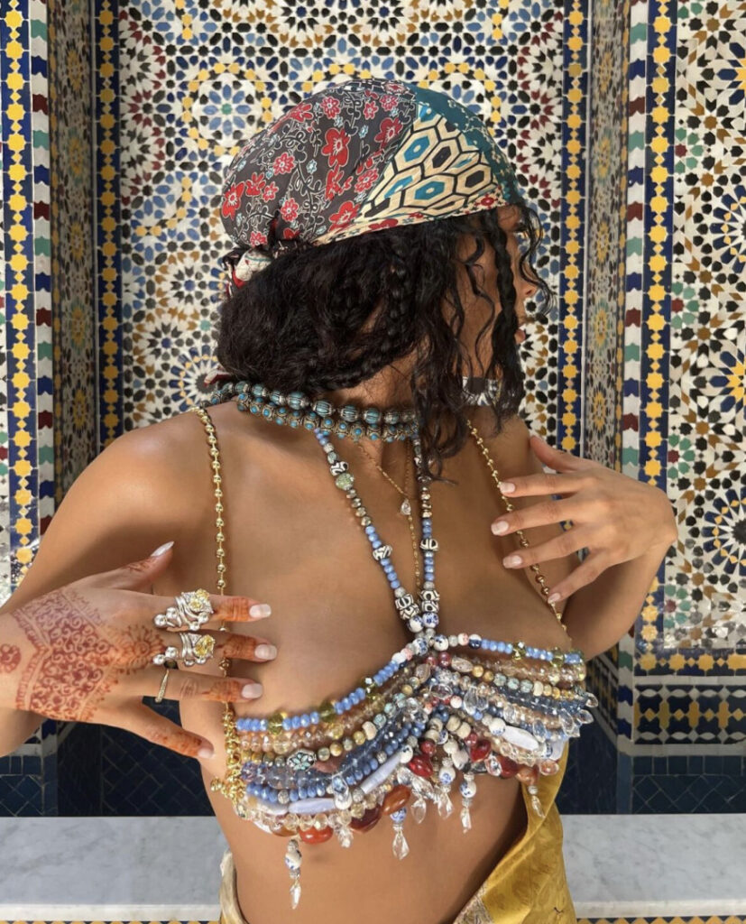 Instagram – T H I C C – Ebony – Jeniece Blanchet – Nude