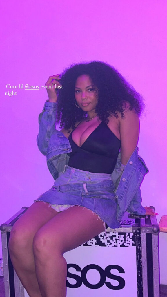 Celeb – T H I C C – Joelah Noble – Nude Leaks