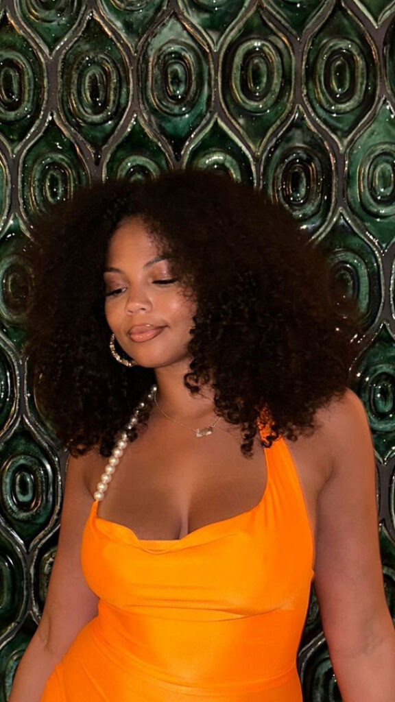 Celeb – T H I C C – Joelah Noble – Nude Leaks