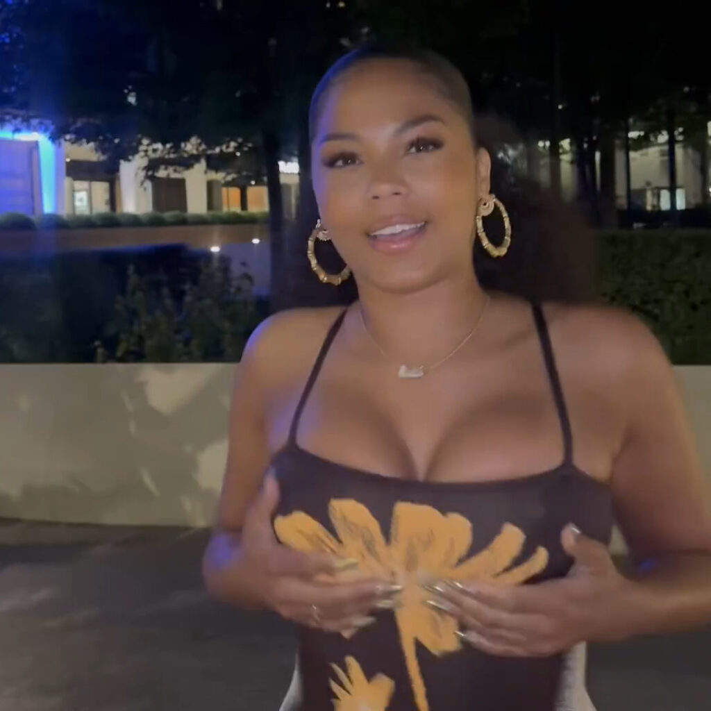 Celeb – T H I C C – Joelah Noble – Nude Leaks