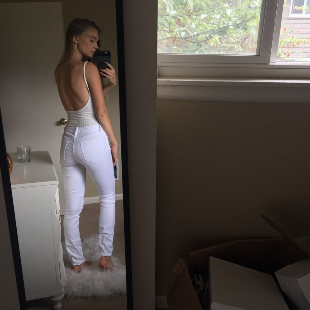 TikTok – Instagram – Petite – Joelle Friend – Nude Leaks