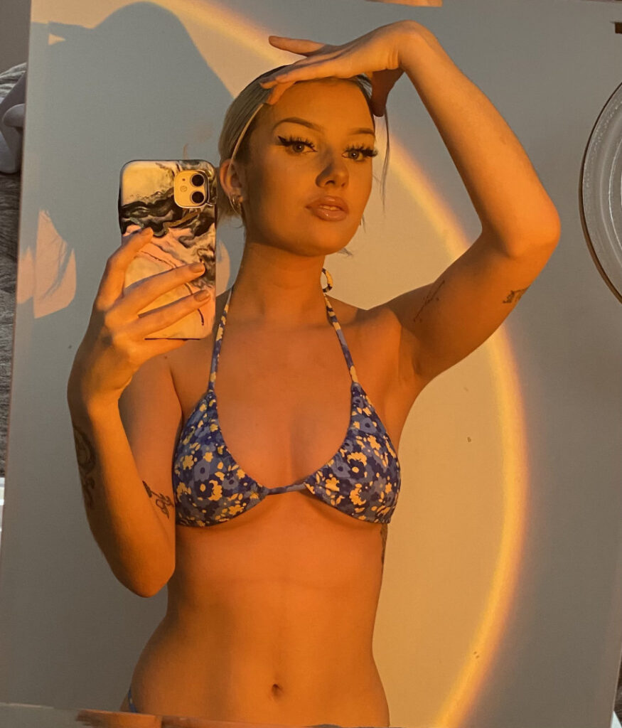 Youtube – Jordana Theresa – Nude Leaks