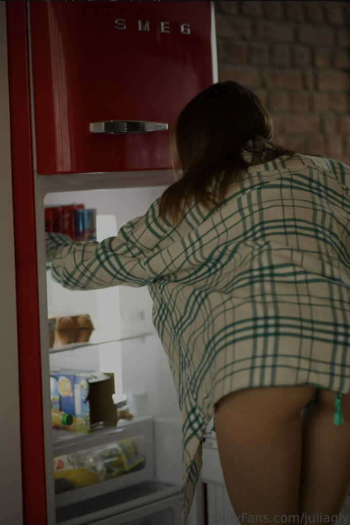 OnlyFans – Julia Gauly – Nude