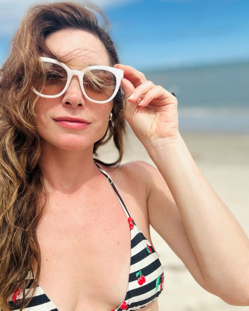 Brazil – Celeb – Juliana Schalch – Nude