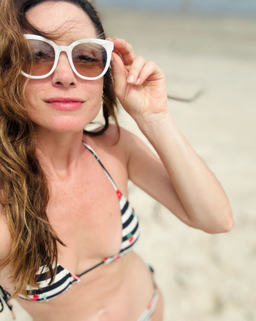 Brazil – Celeb – Juliana Schalch – Nude