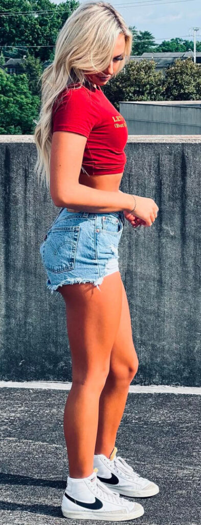 TikTok – Instagram – Kamryn Dockery / kamdockery – Nude Leaks