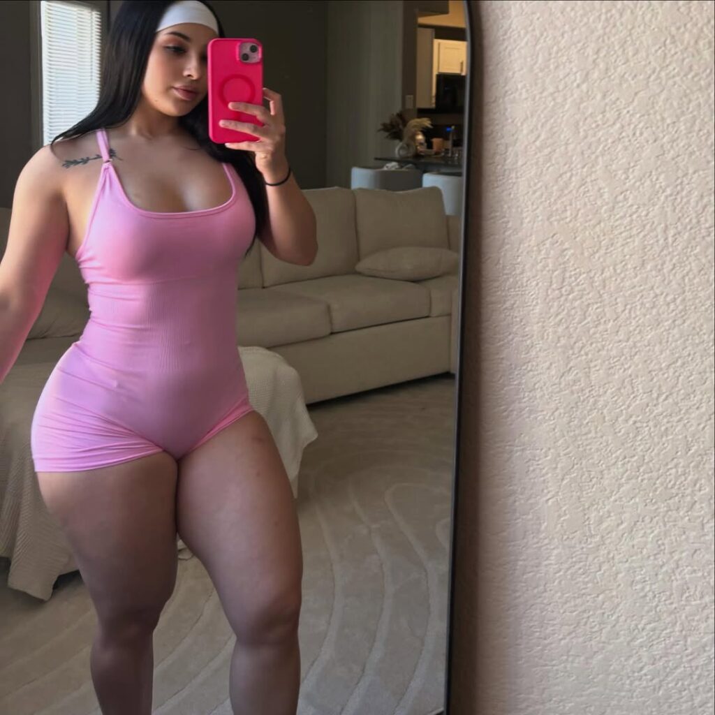 TikTok – Instagram – Karen Cantu – _karencantu – Nude Leaks
