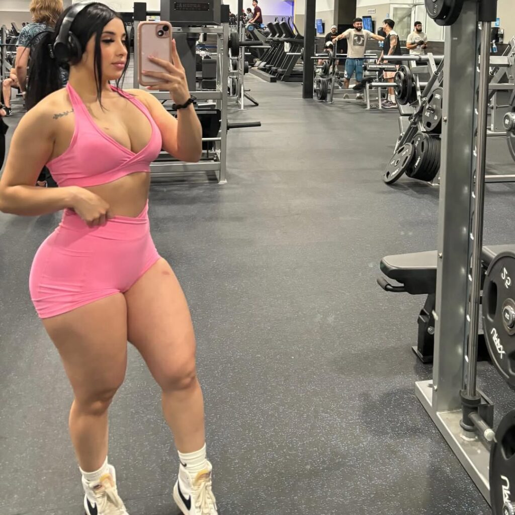 TikTok – Instagram – Karen Cantu – _karencantu – Nude Leaks