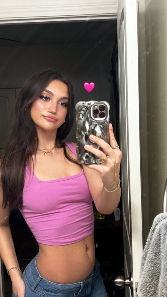 Instagram – Katie Thompson – Nude Leaks