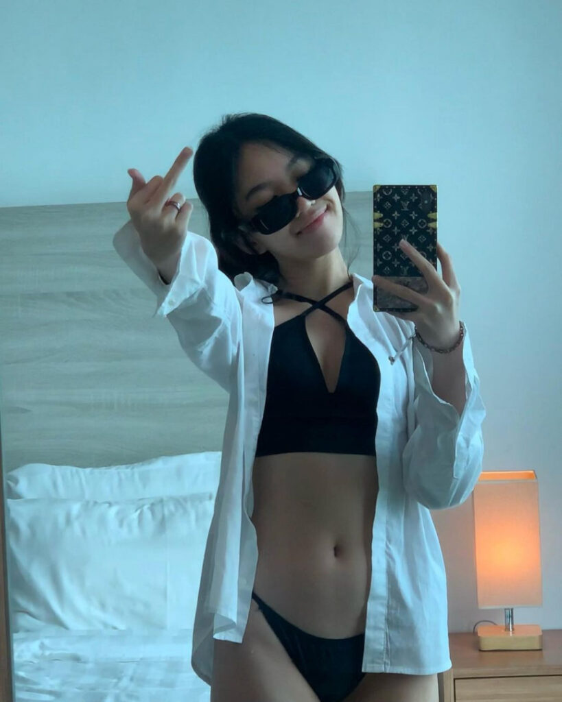 TikTok – Asian – katiearucan / katearucan – Nude