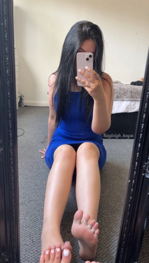 OnlyFans – Teen – Feet – kayleigh_keys – Nude
