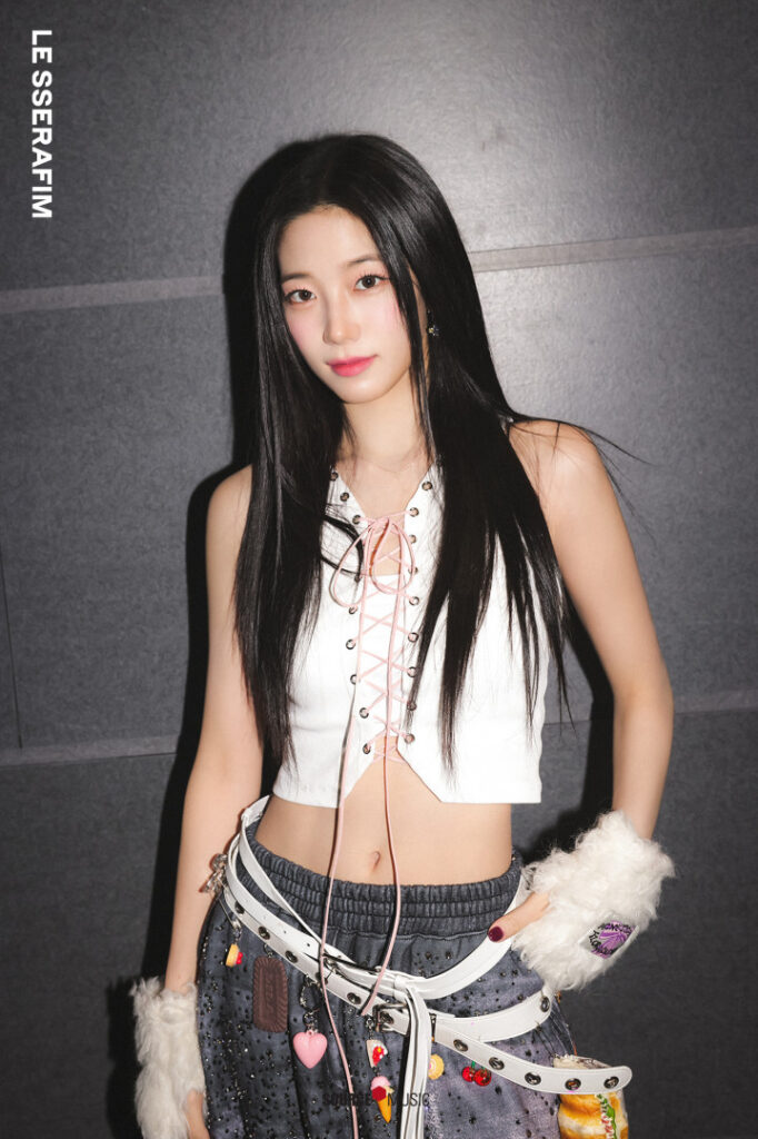 Celeb – Asian – Kazuha Nakamura 中村 一葉  LESSERAFIM – Nude Leaks