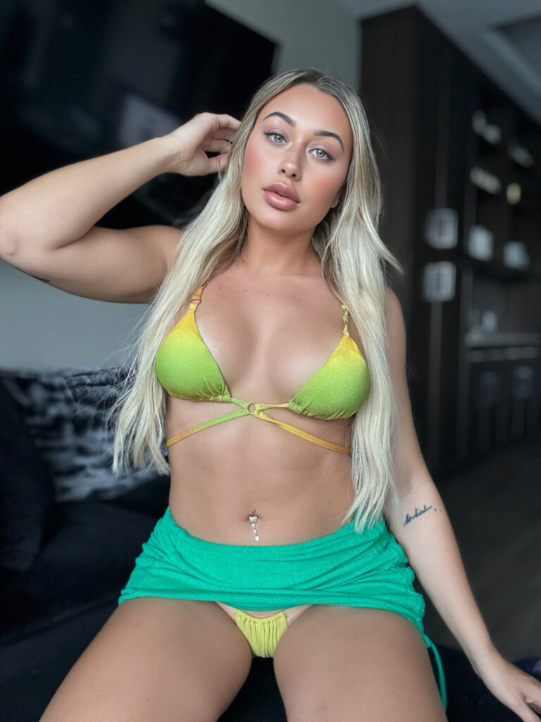 OnlyFans – TikTok – ⠀X⠀ – Kelsey Schiel / Fitbarbiekel / Kelsey Taylor / Kelbarbiefit – Nude Leaks