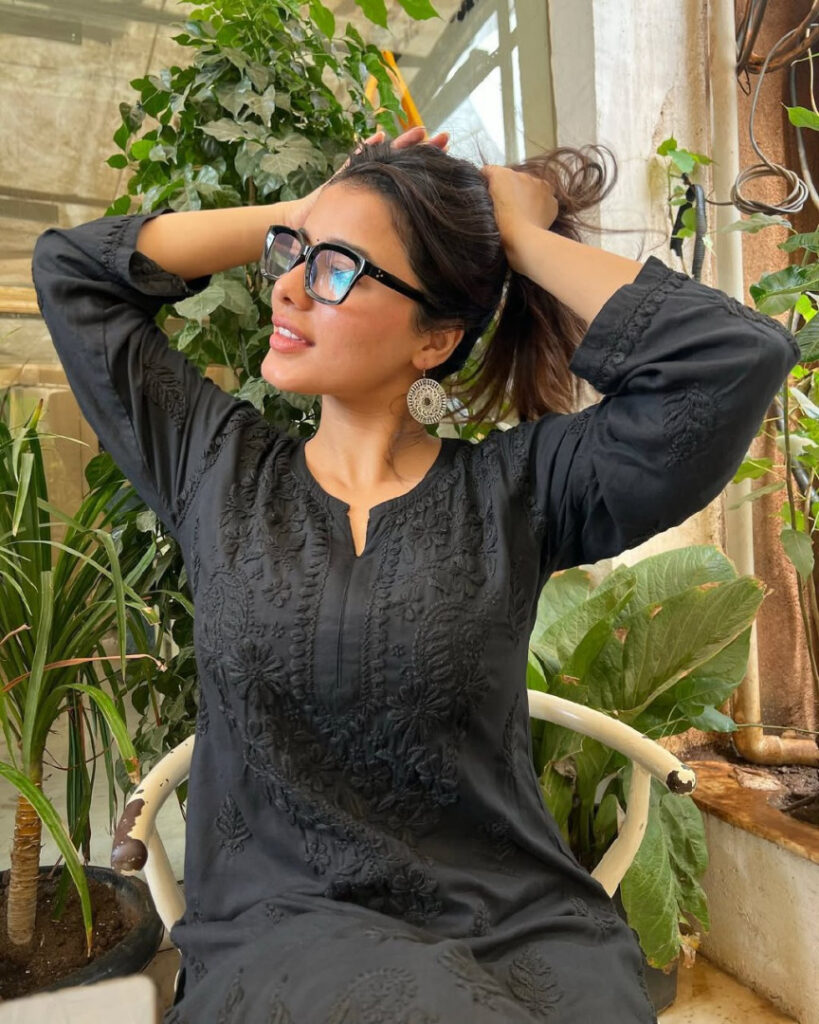 Celeb – Indian – T H I C C – Ketika Sharma – Nude Leaks