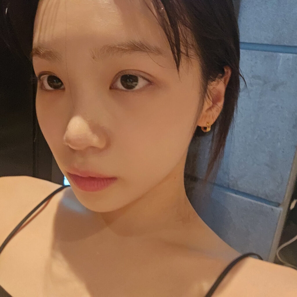 Celeb – Asian – Kim Chaewon 김채원 [Le Sserafim] – Nude Leaks