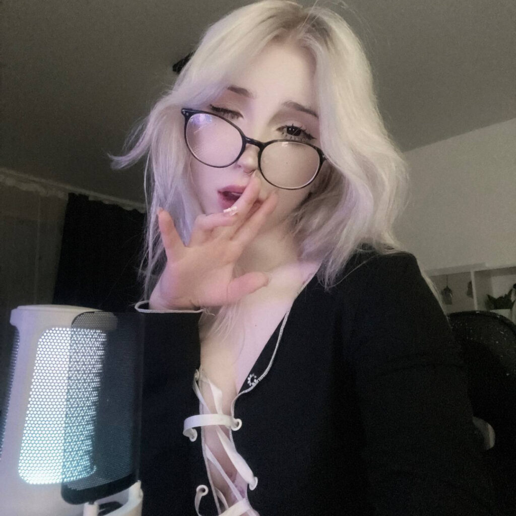 Instagram – Teen – Kirrrkun – Nude Leaks