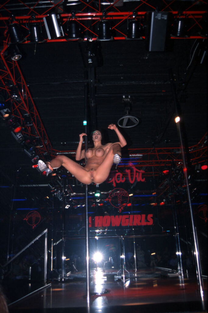 XXX – Celeb – Kitana Baker – Nude