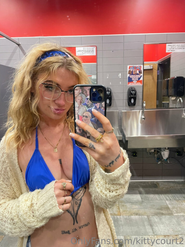 OnlyFans – Reddit – Kittycourty – kittycourtt – Court – Nude Leaks
