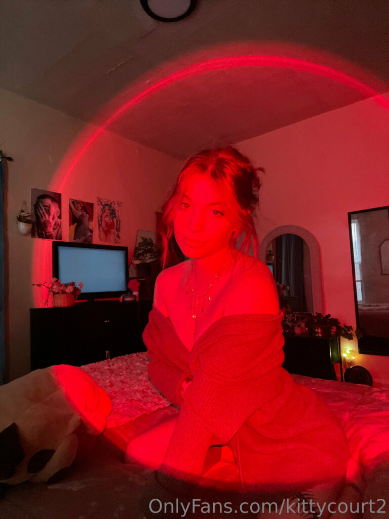 OnlyFans – Reddit – Kittycourty – kittycourtt – Court – Nude Leaks