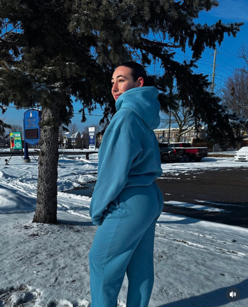 Instagram – T H I C C – Lauren Grimaldi / Lauren.Grimaldi – Nude Leaks