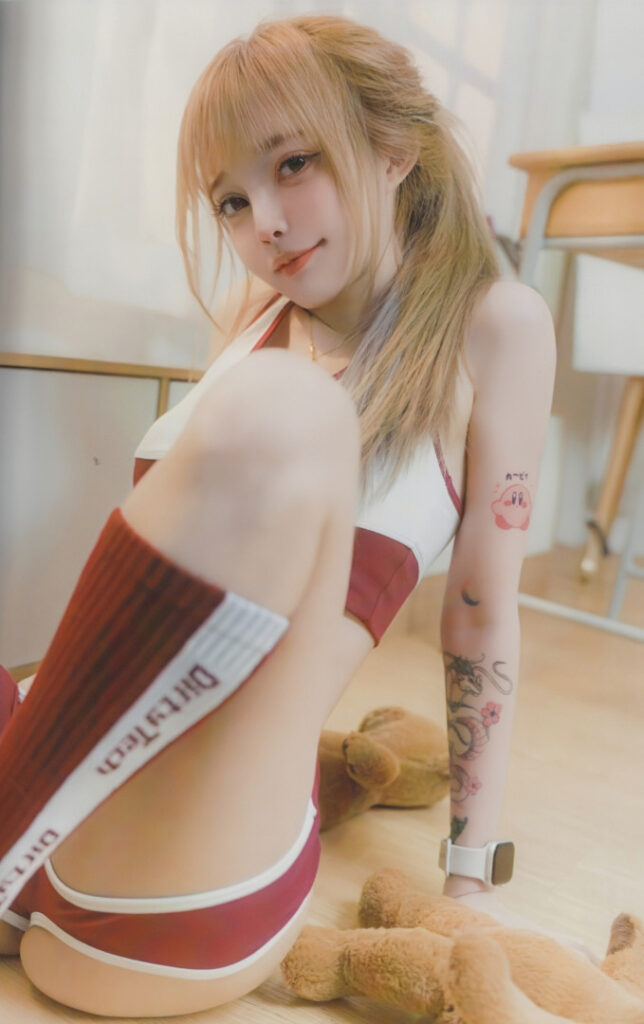 Instagram – Ko-fi – Le Josette – Nude