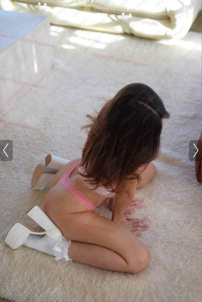 TikTok – Instagram – Lea Martinez / slayeas – Nude