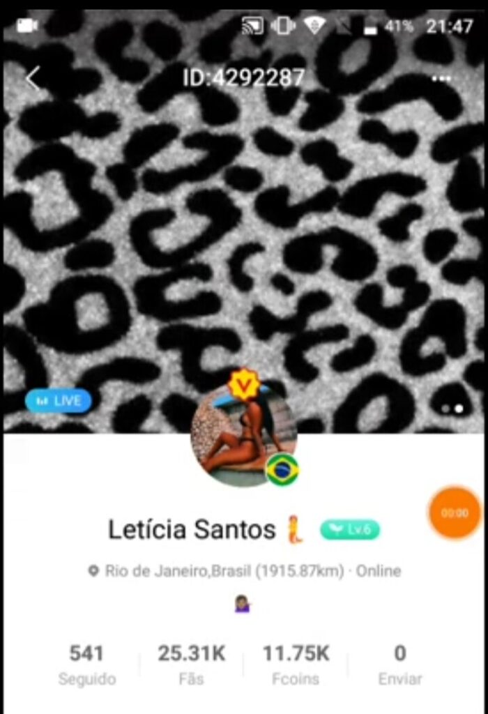 Brazil – Cam Girls – Letícia Santos – Nude Leaks