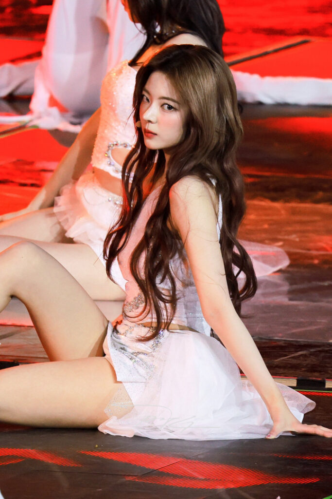 Celeb – Asian – Lia – ITZY (최지수, Choi Ji-su) – Nude Leaks