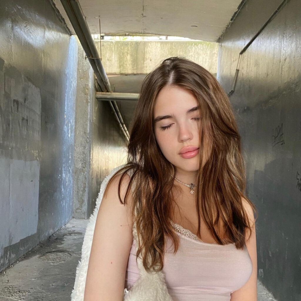 ManyVids – Cam Girls – Lia_lee / Lia Margulis / olsoko / bunnycheryluv / BonyLuv – Nude Leaks