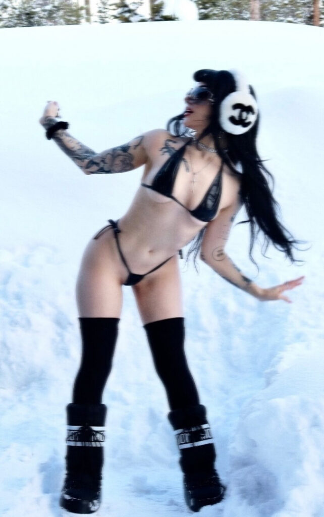 OnlyFans – Instagram – lil.batzz / lilbatz – Nude