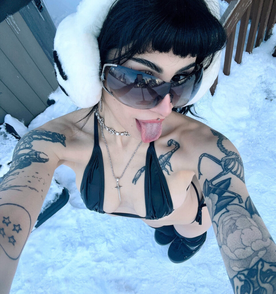 OnlyFans – Instagram – lil.batzz / lilbatz – Nude