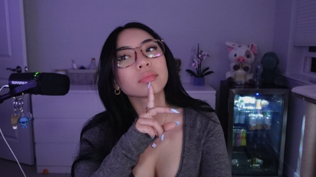 Twitch – Asian – lilkasian / haleyy.nguyen – Nude Leaks