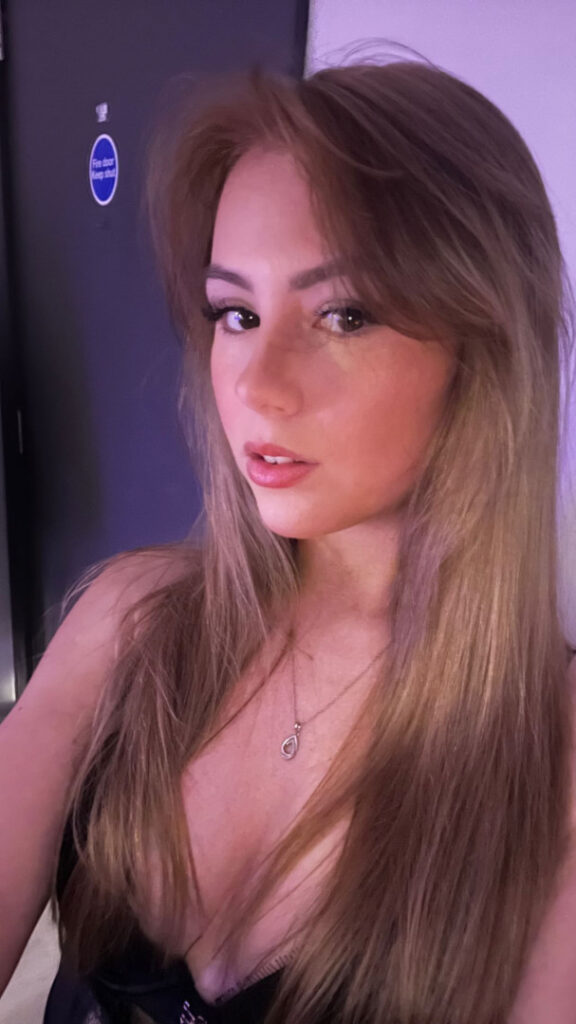 Liss Nelson / Alicia Nelson / lissmyballs – Nude