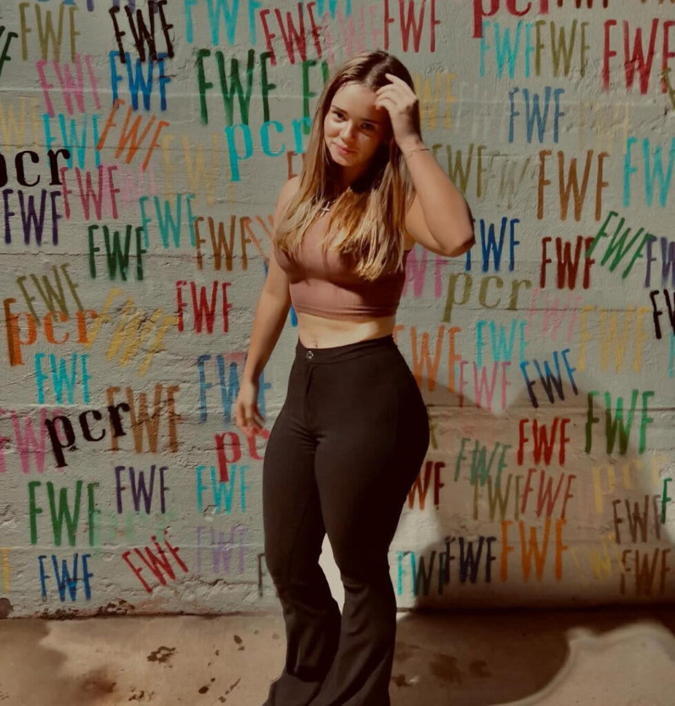 TikTok – T H I C C – lowkey.haileykate – Nude Leaks