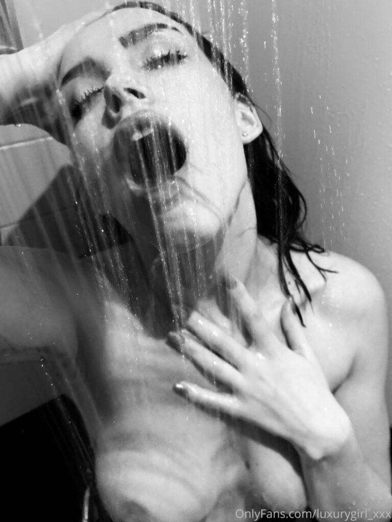 OnlyFans – LuxuryGirl – luxurygirl_xxx – Nude