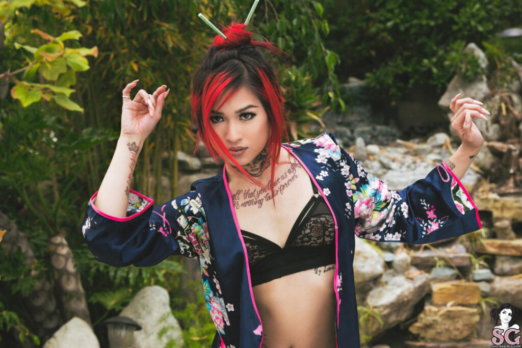 OnlyFans – Asian – mahnee / suicide_mahnee – Nude