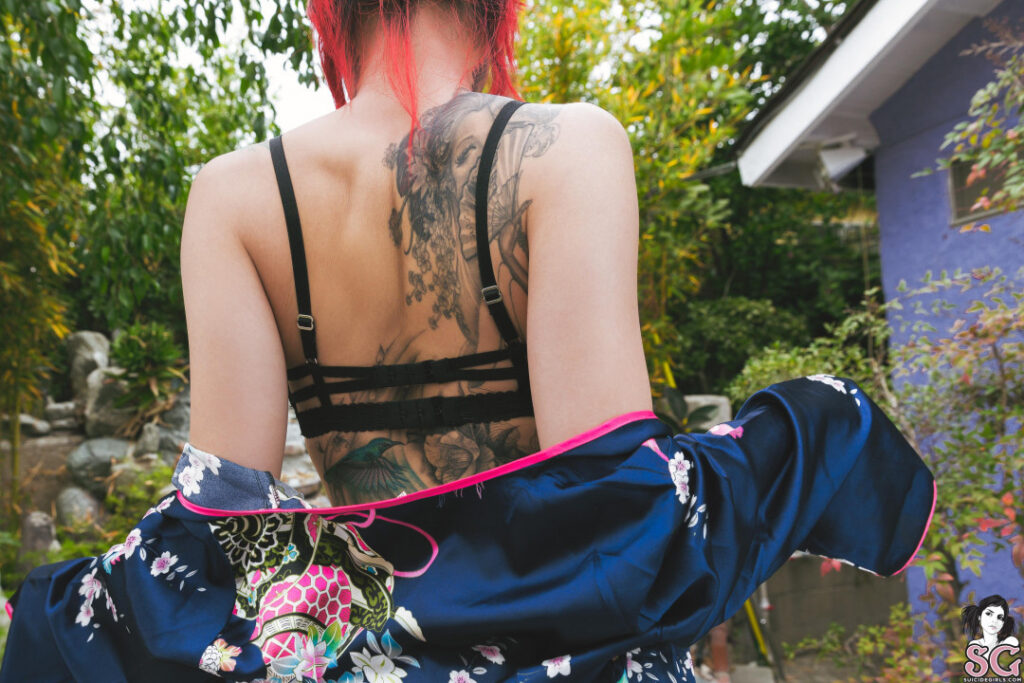 OnlyFans – Asian – mahnee / suicide_mahnee – Nude