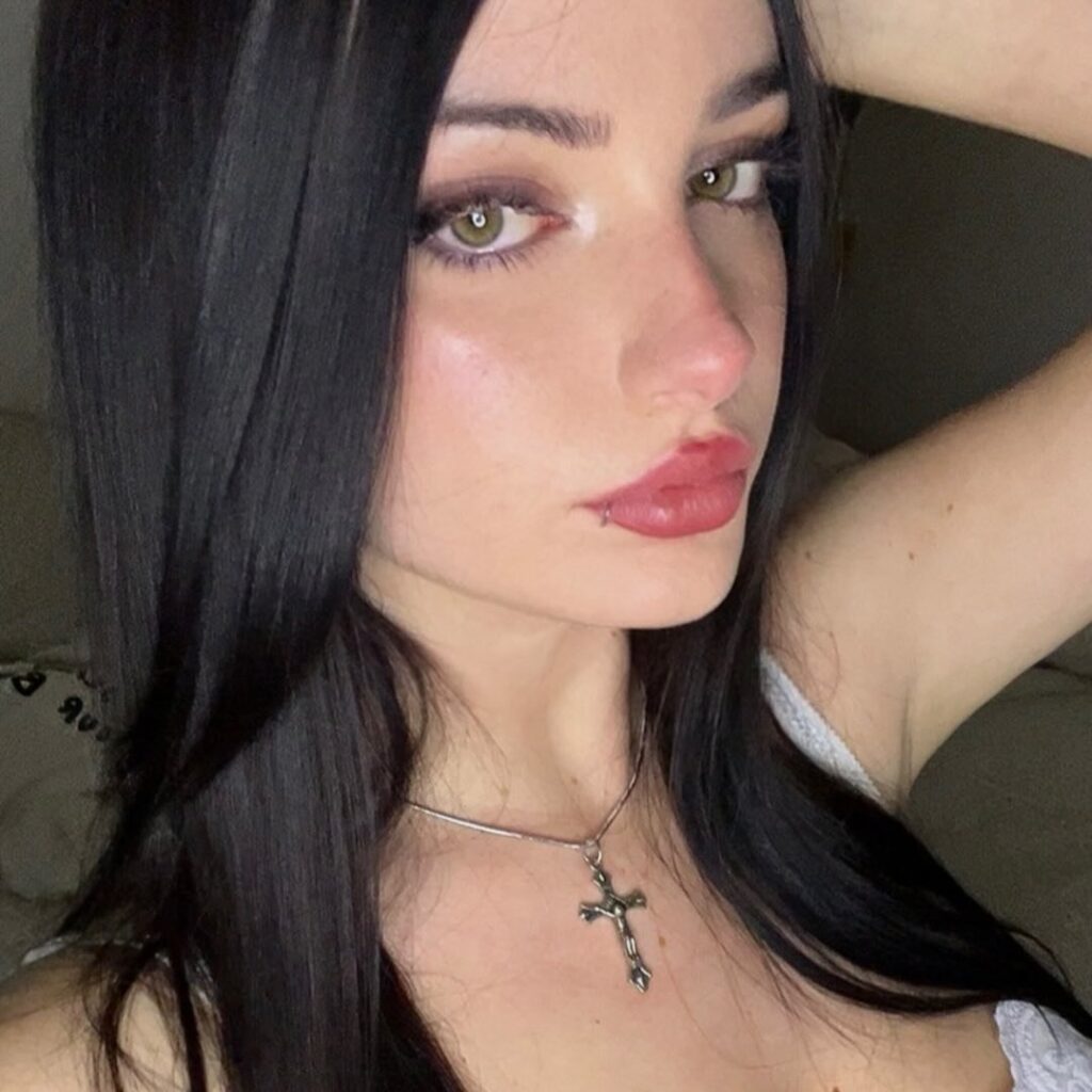 TikTok – Instagram – Manuela Calvo – Nude Leaks