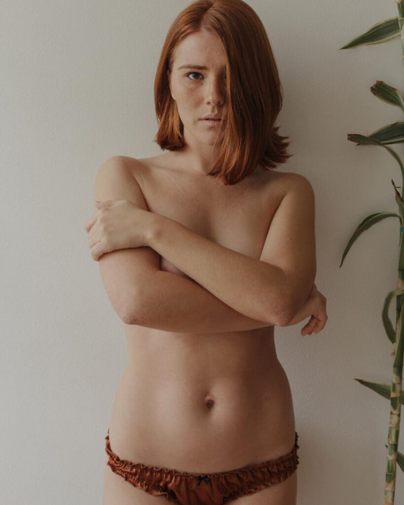 Brazil – Celeb – Mariah de Moraes / Mariah Rocha – Nude