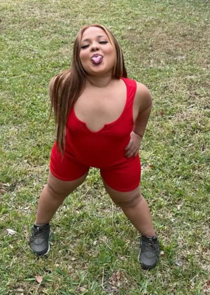 OnlyFans – Mariebaby/Smokeydabear__ – Nude