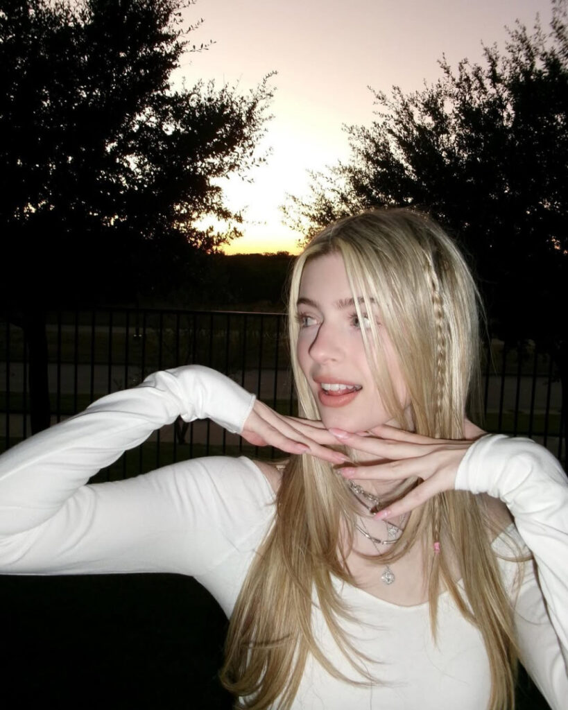 TikTok – mckennabull – Nude Leaks