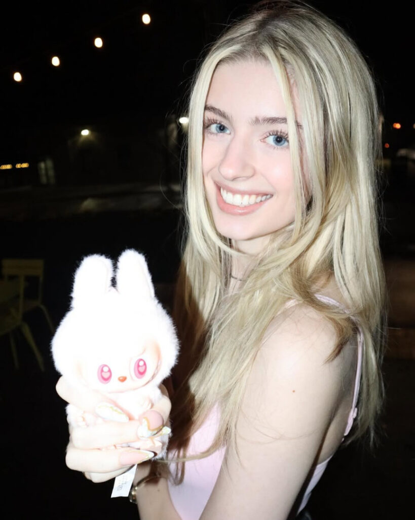 TikTok – mckennabull – Nude Leaks