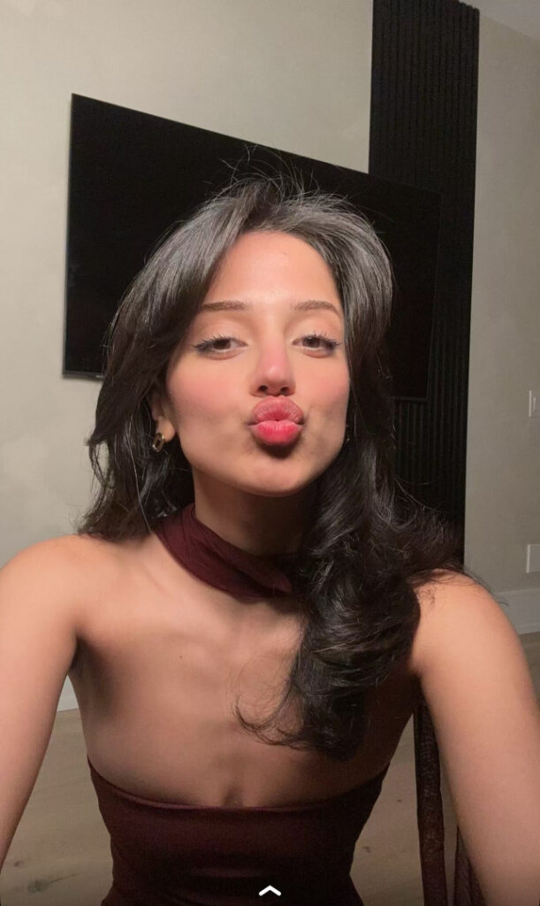 Instagram – Snapchat – Petite – Melody Oz – Nude Leaks