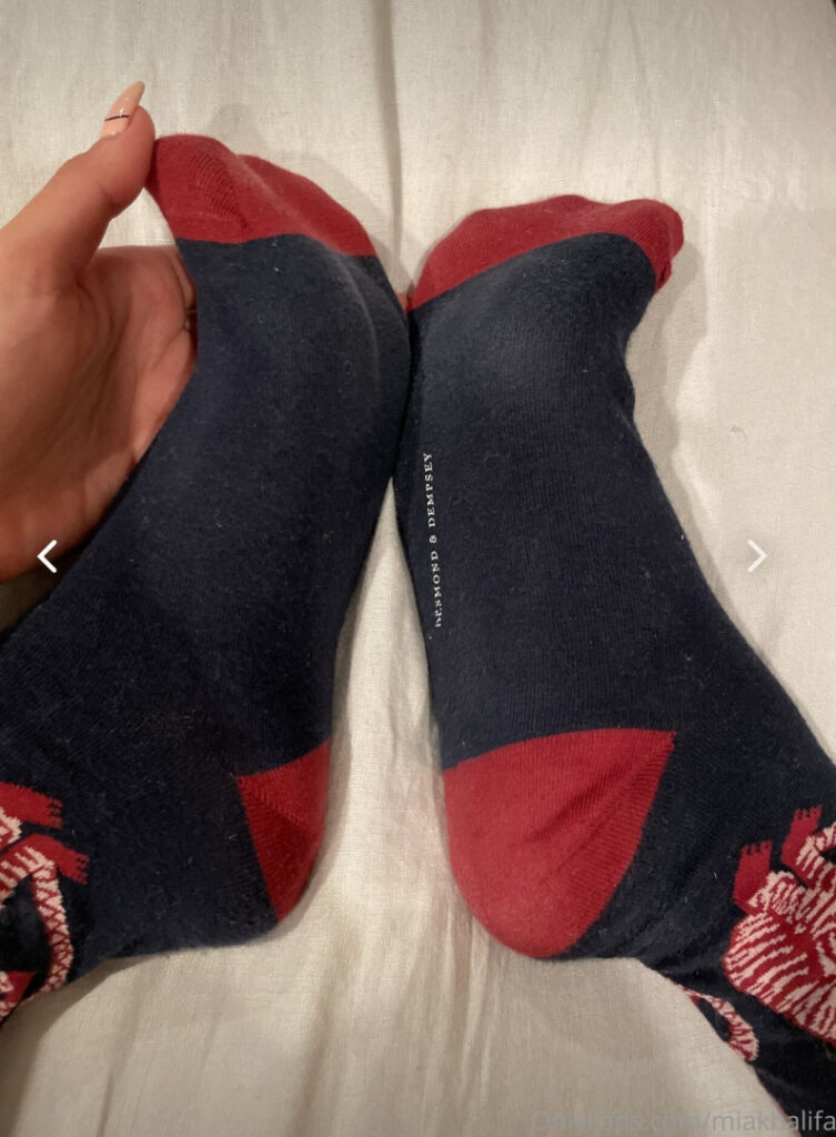 XXX – Mia Khalifa – Nude