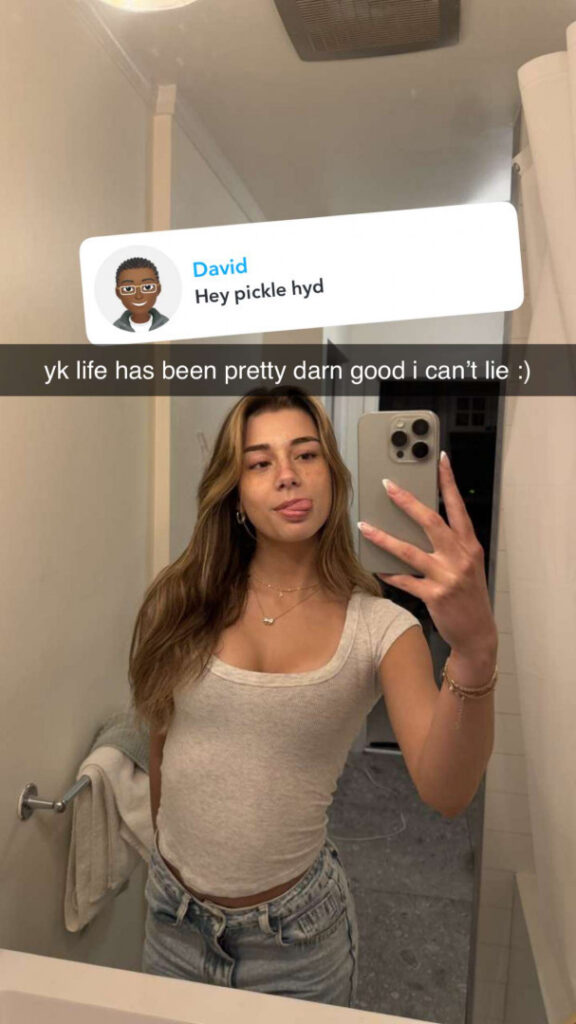 TikTok – Instagram – Mikayla Campinos – Nude