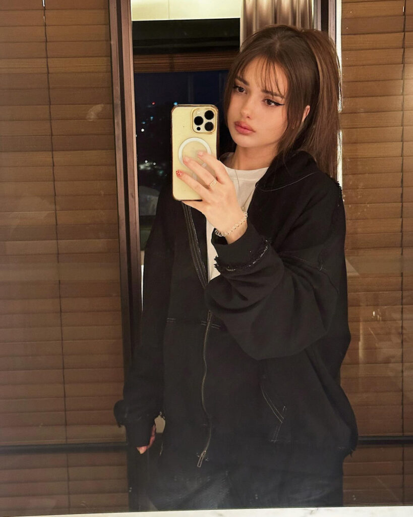 Twitch – Instagram – mildixs – Nude Leaks