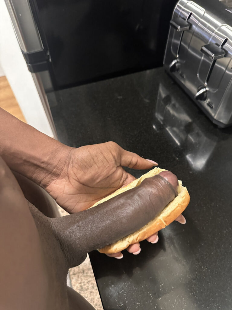 Trans – H U N G – Ebony – Naomi Whistledown / whistledownxxx – Nude Leaks